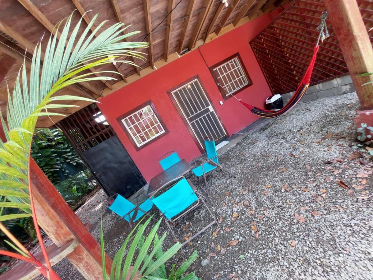 Hotel Casa Vito Puerto Viejo de Talamanca Exterior foto