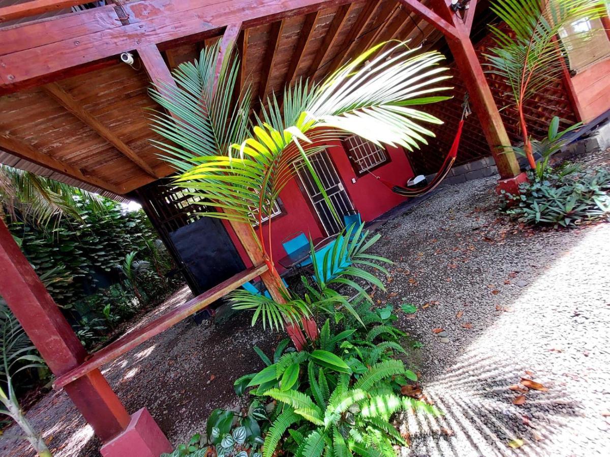 Hotel Casa Vito Puerto Viejo de Talamanca Exterior foto